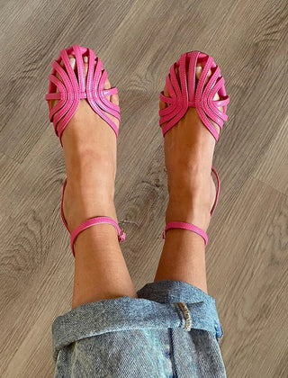 Meredith | Elegant Vintage Sandals