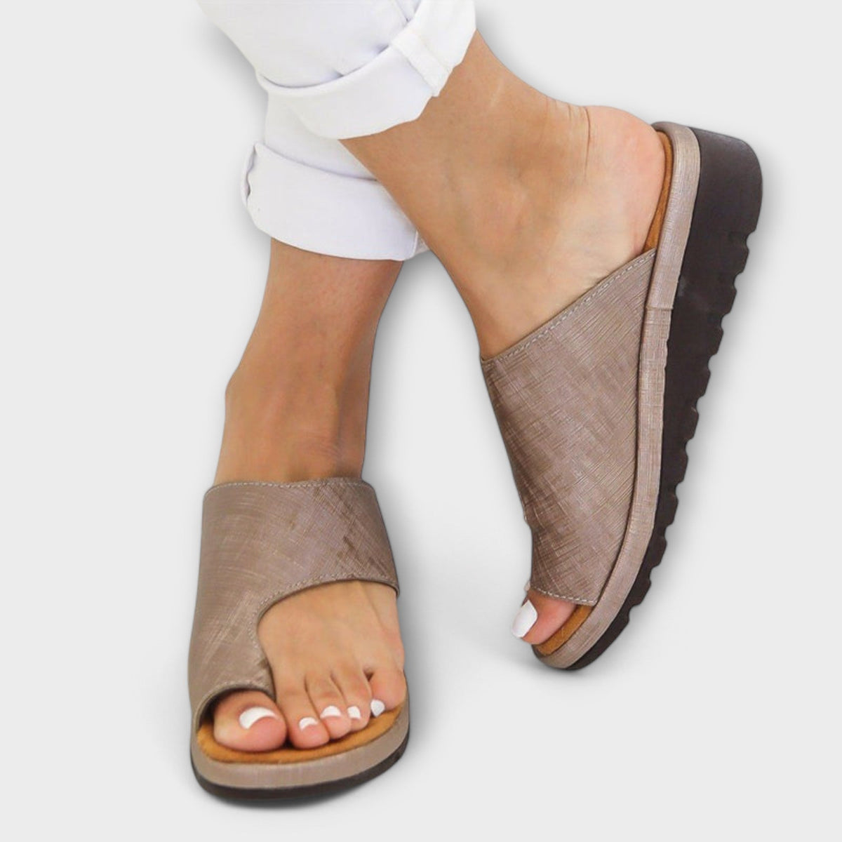Myna - Comfortable Orthopaedic Sandals