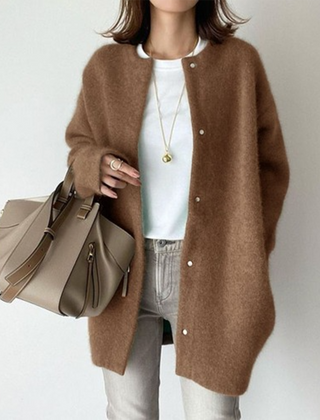 Seraphina - Warm and Elegant Cardigan