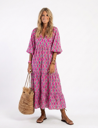 Apolline™ Three Quarter Sleeve V Neck Patterned Midi Dress