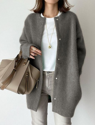Seraphina - Warm and Elegant Cardigan