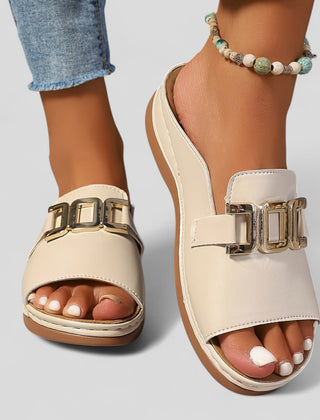 Zayra | Slides