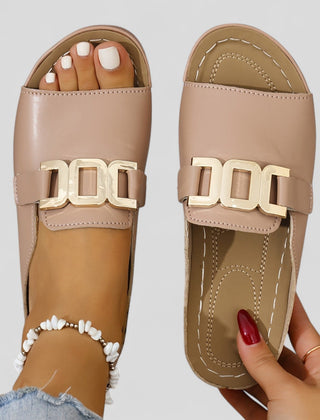 Zayra | Slides