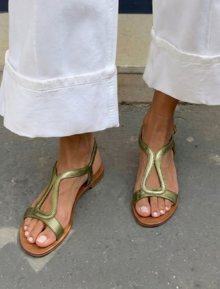 Elle | Vintage Sandals