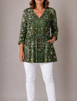 Cecelia | Long Blouse with V-Neck