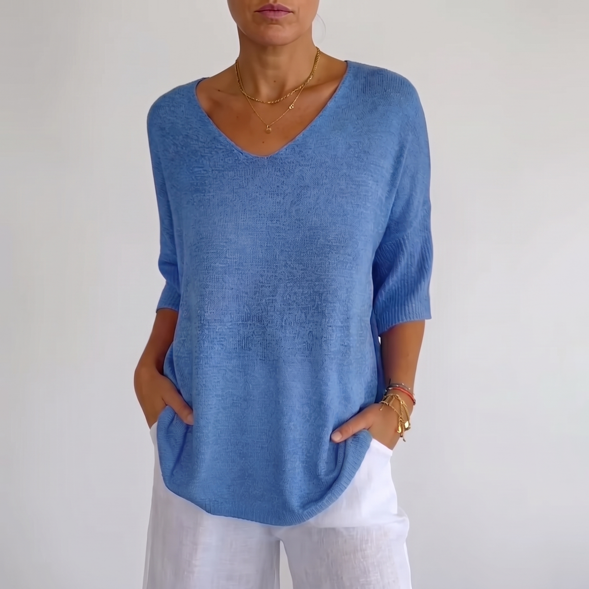 Livia™ Elegant V-Neck Jumper - Blue
