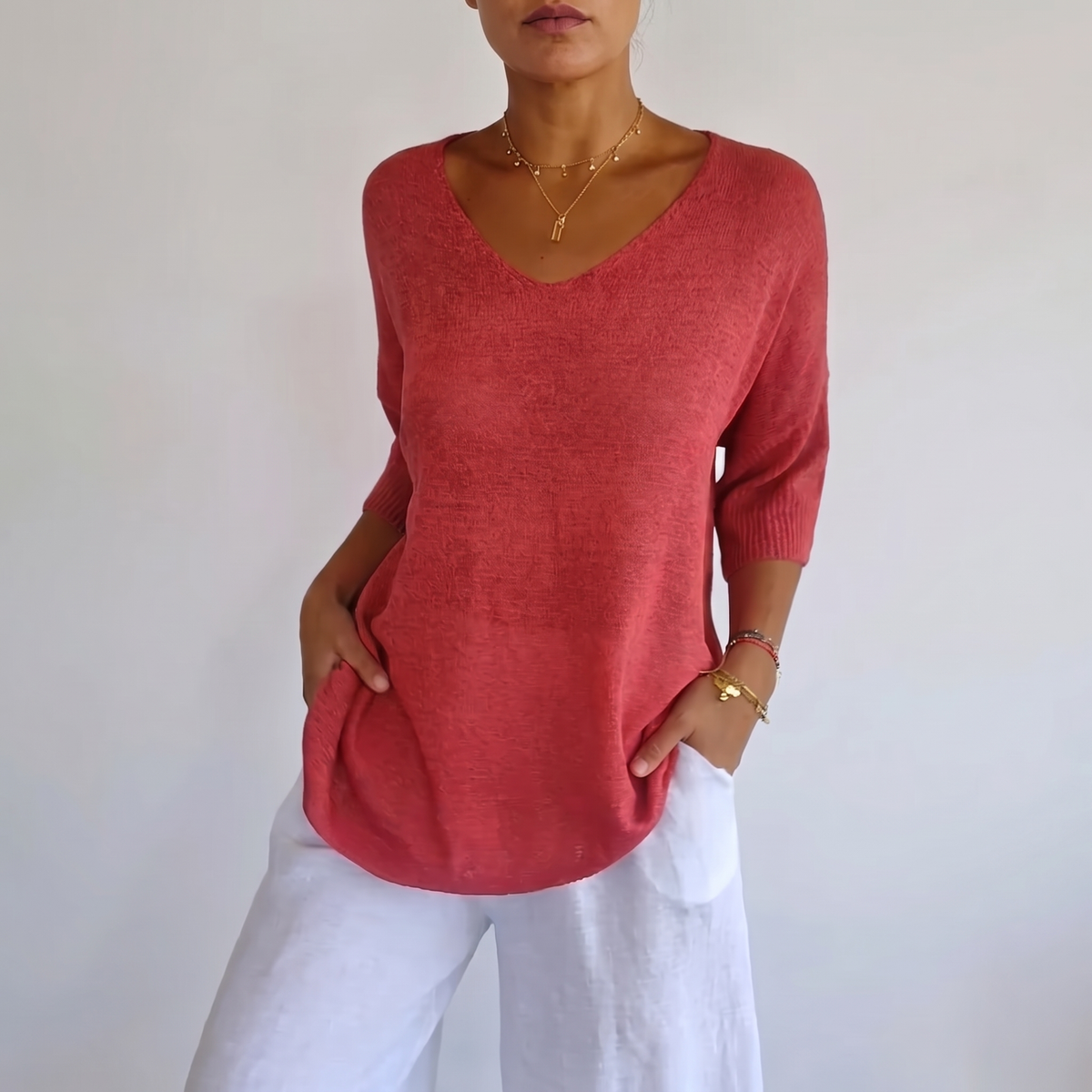 Livia™ Elegant V-Neck Jumper - Light Red
